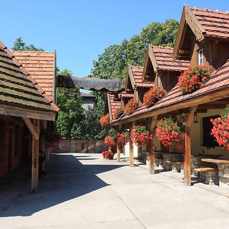 Hotel Restauracja Pustelnik Wisla Mala المظهر الخارجي الصورة