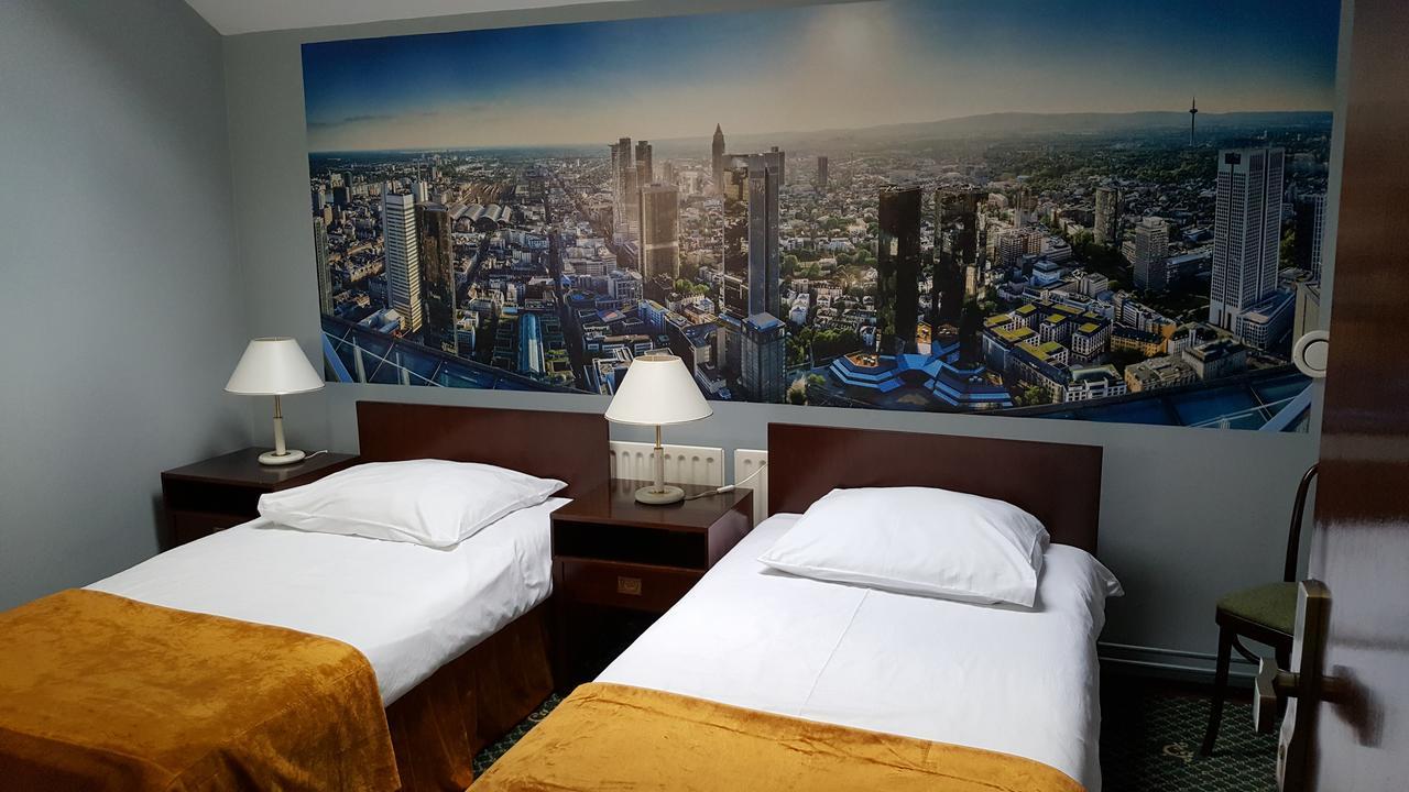 Hotel Restauracja Pustelnik Wisla Mala المظهر الخارجي الصورة