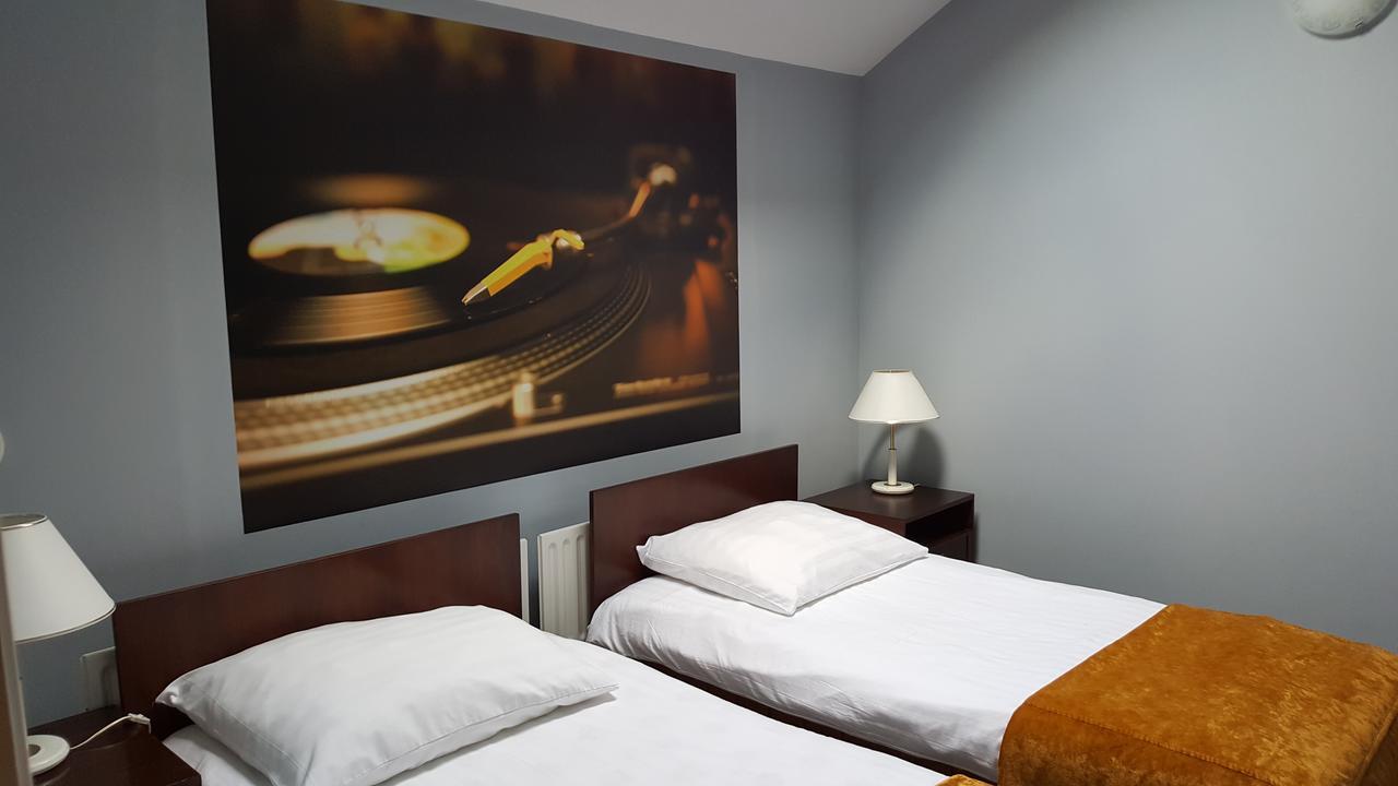 Hotel Restauracja Pustelnik Wisla Mala المظهر الخارجي الصورة